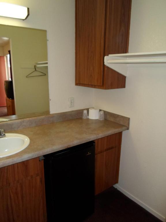 Ez 8 Motel Newark Oda fotoğraf